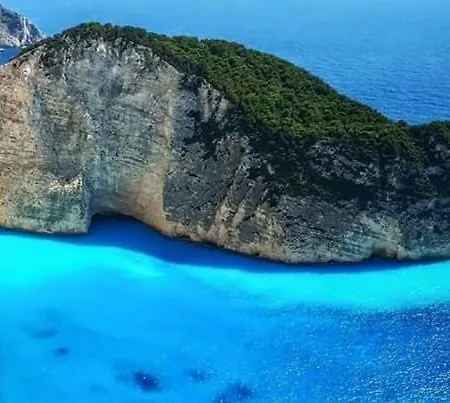 Zante Lagos Homes Treehouse And Villa