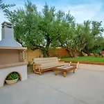 Zante Lagos Homes Treehouse And Villa
