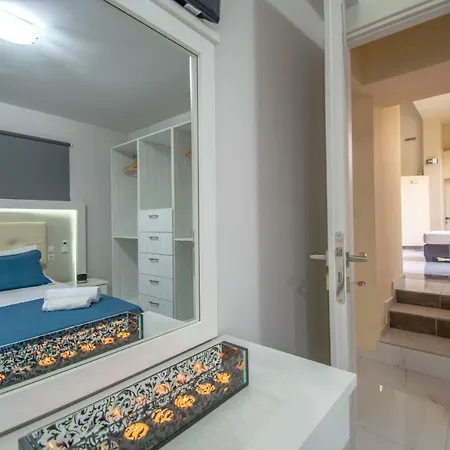 Zante Lagos Homes Treehouse&villa Villa Vougiaton
