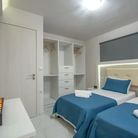 Willa Zante Lagos Homes Treehouse And *