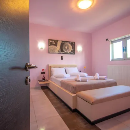 Zante Lagos Homes Treehouse And Villa