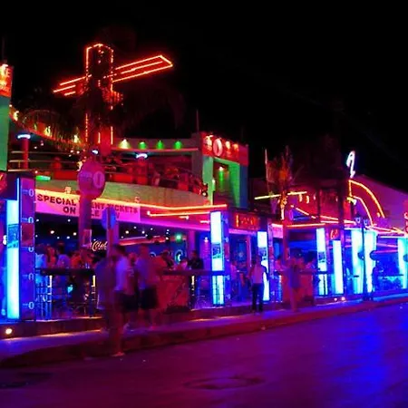 Zante Lagos Homes Treehouse And