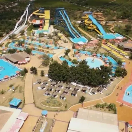 Villa Zante Lagos Homes Treehouse And